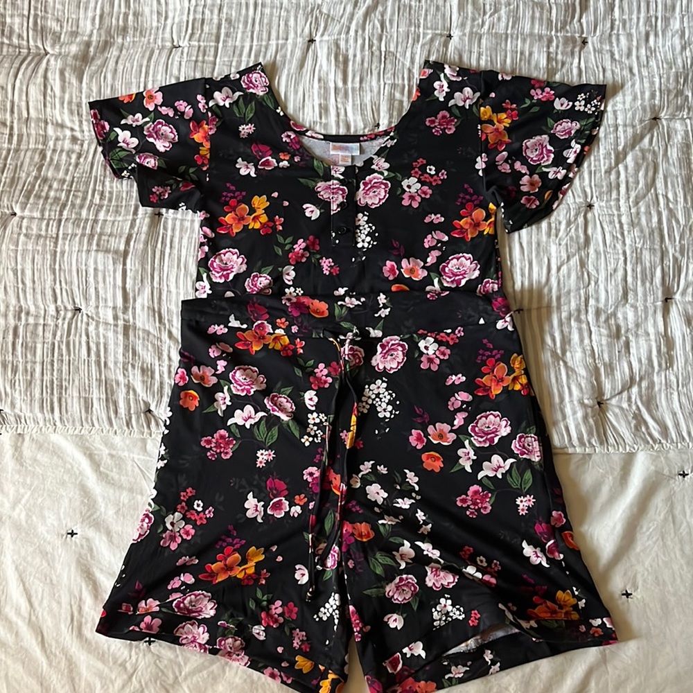 LulaRoe floral XXS romper